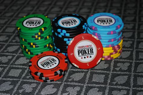 poker chips how many to start with